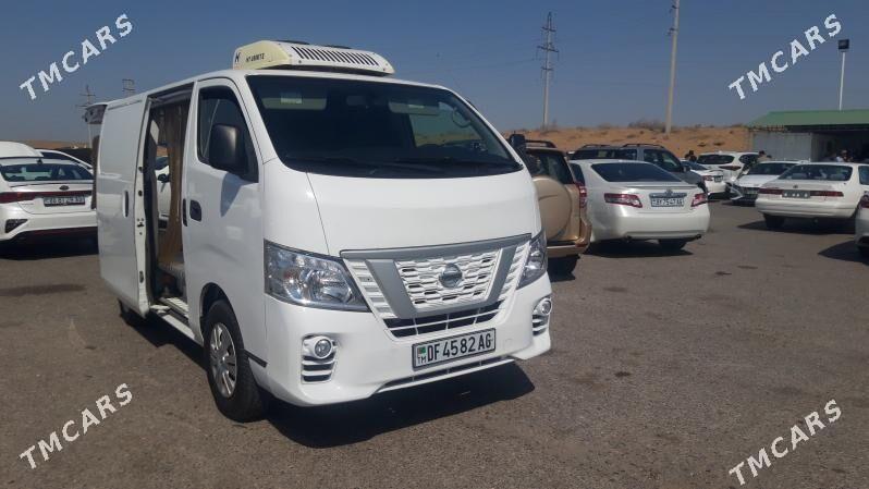 Nissan Urvan 2020 - 350 000 TMT - 11 мкр - img 3