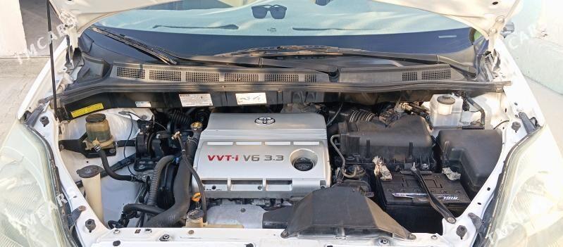 Toyota Sienna 2004 - 210 000 TMT - Гарадамак - img 4