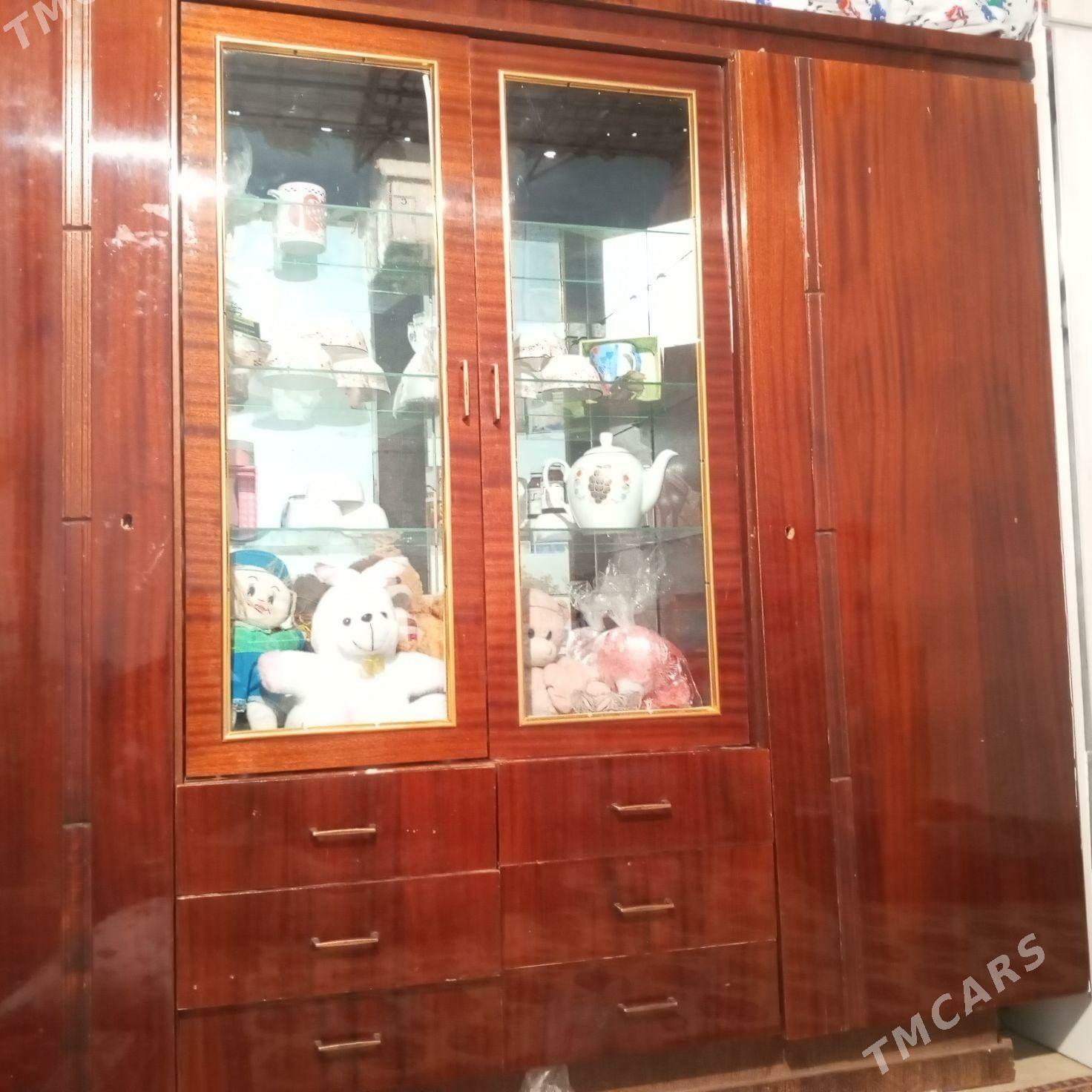 serwanyt - Ýaşlyk - img 3