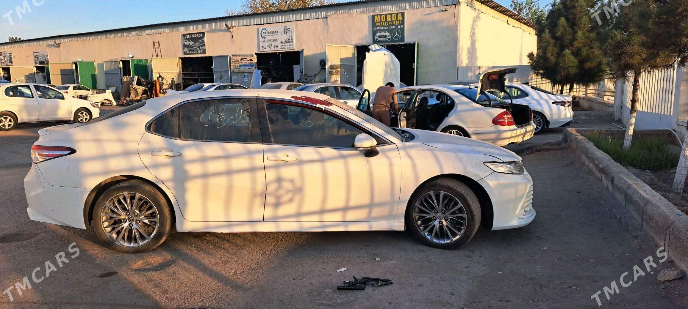 Toyota Camry 2020 - 200 000 TMT - Parahat 6 - img 3