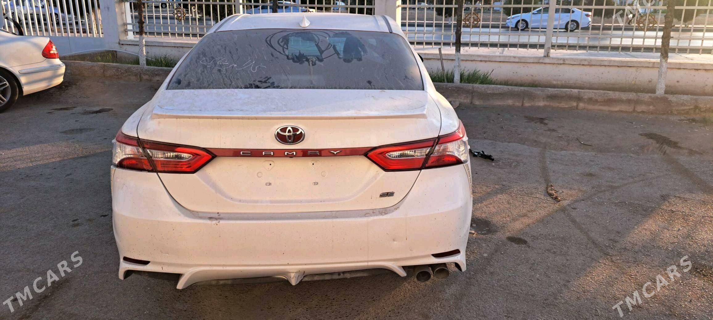 Toyota Camry 2020 - 200 000 TMT - Parahat 6 - img 4