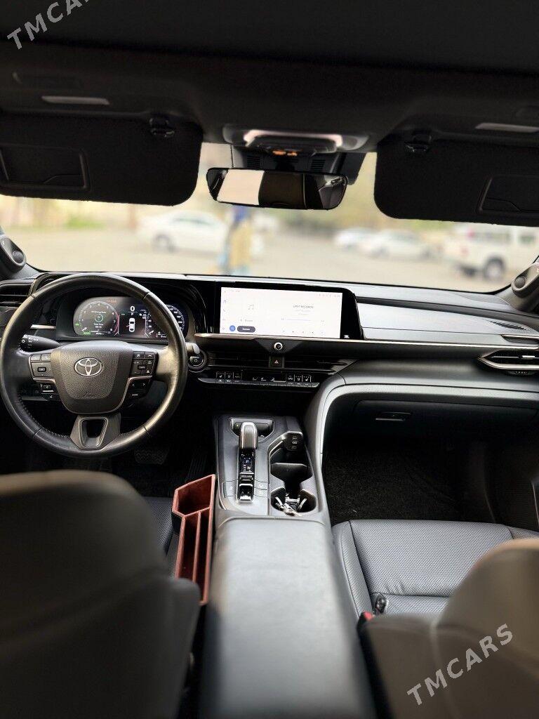 Toyota Crown 2023 - 700 000 TMT - Aşgabat - img 5