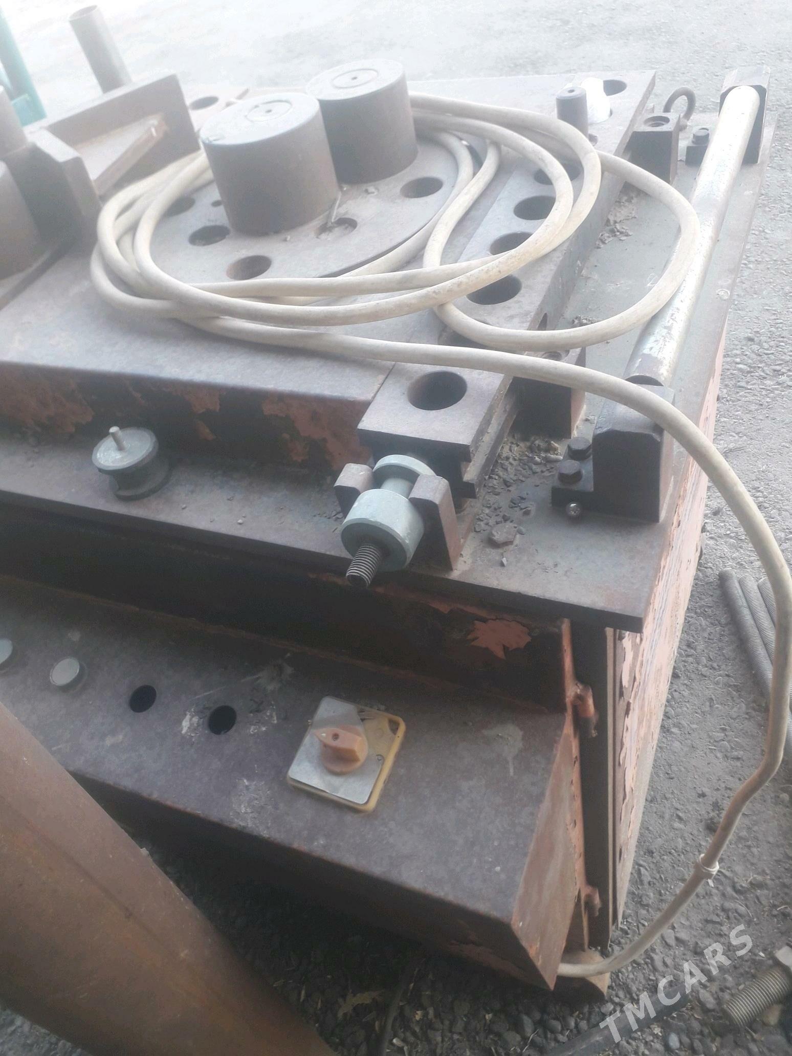 armatur - Бедев - img 2