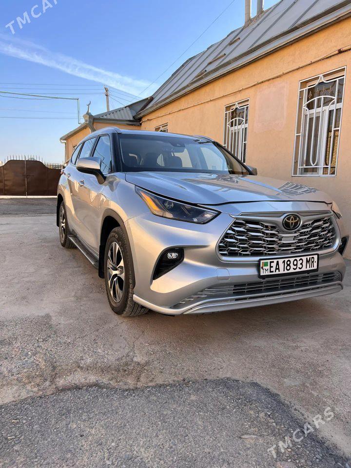 Toyota Highlander 2023 - 540 000 TMT - Мары - img 1