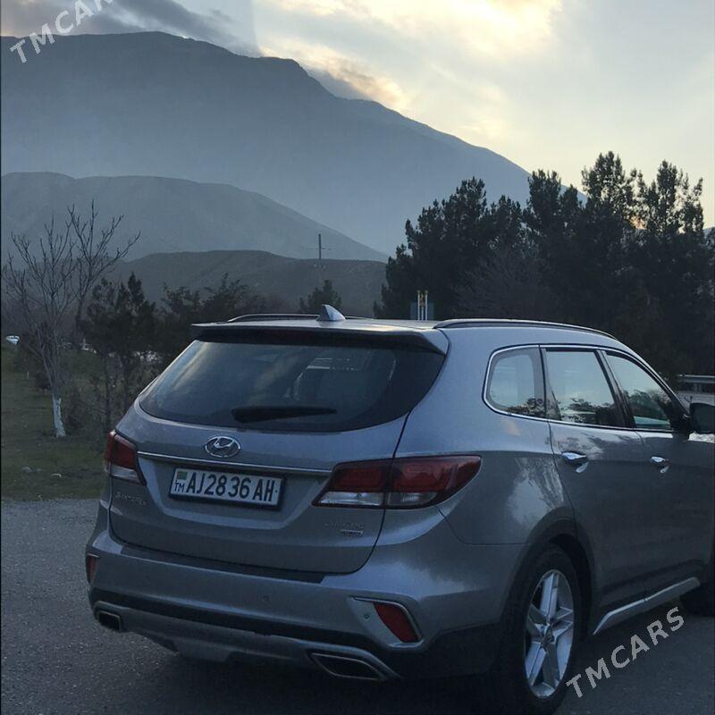Hyundai Santa Fe 2017 - 225 000 TMT - Ашхабад - img 5