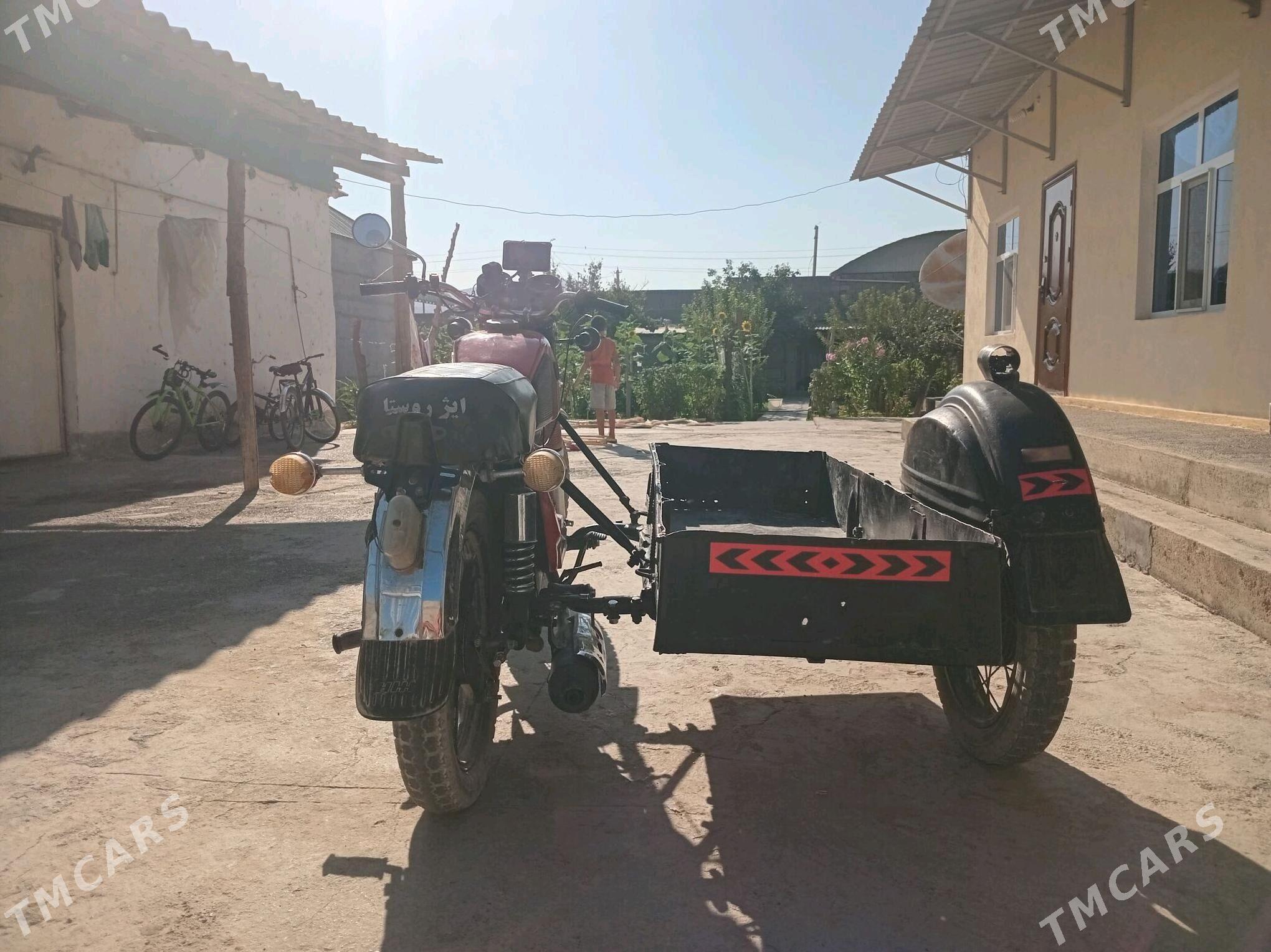 Iž Planeta 4 2000 - 9 500 TMT - Gökje - img 3