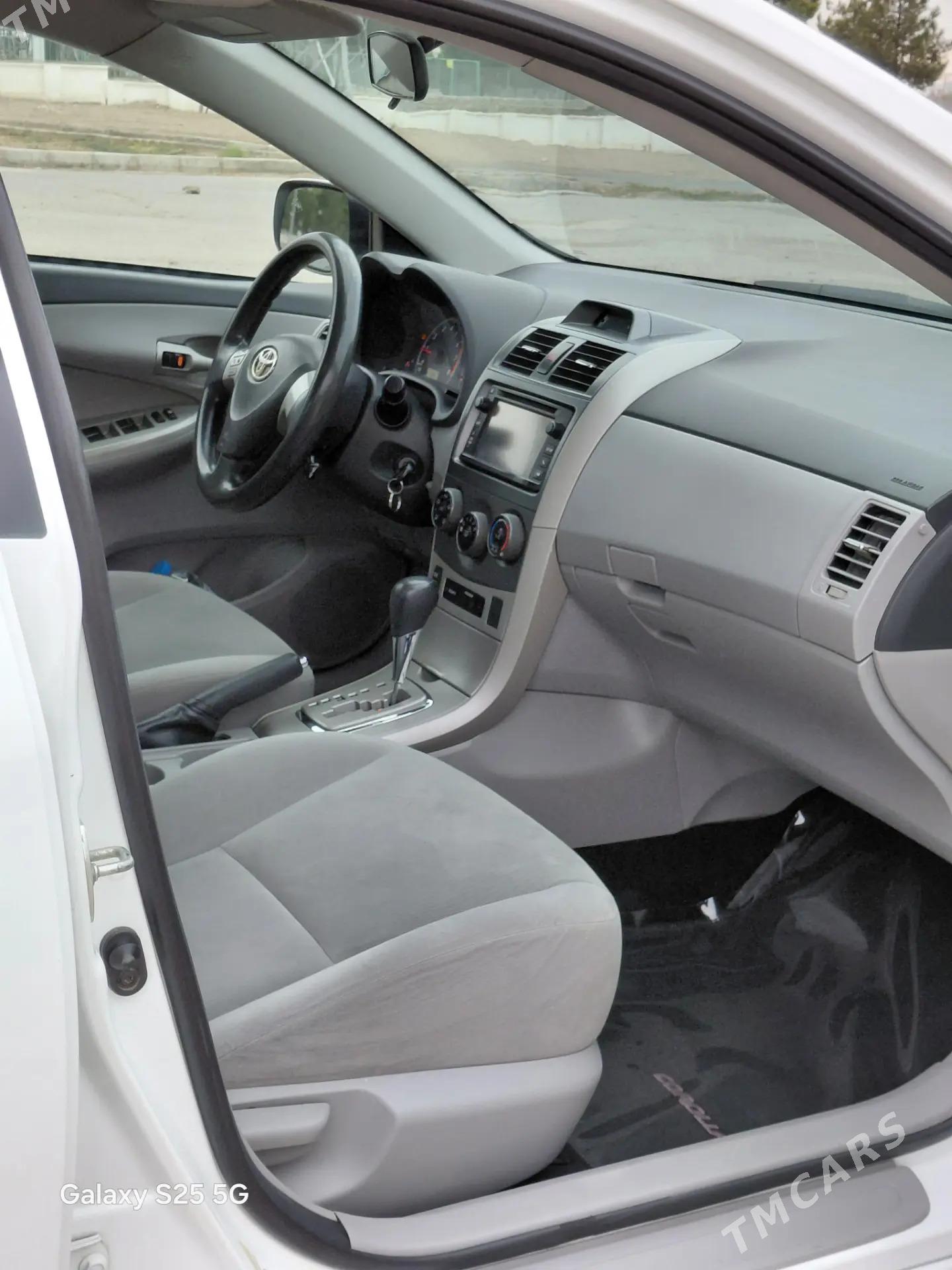 Toyota Corolla 2013 - 173 000 TMT - Ашхабад - img 9