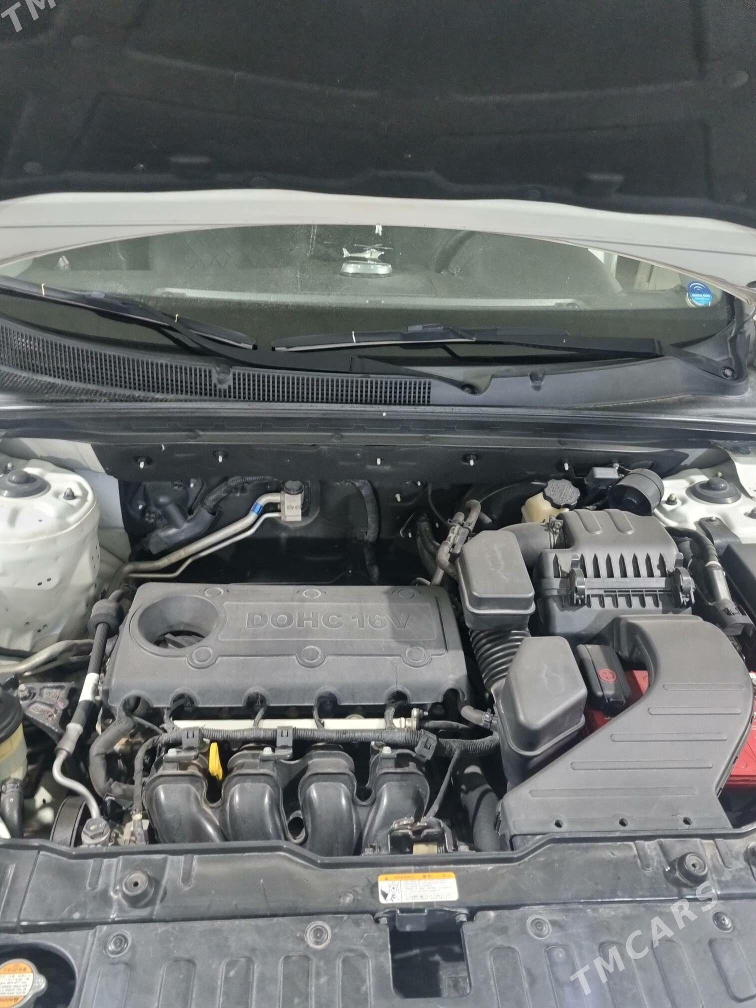 Kia Sorento 2010 - 200 000 TMT - Aşgabat - img 10