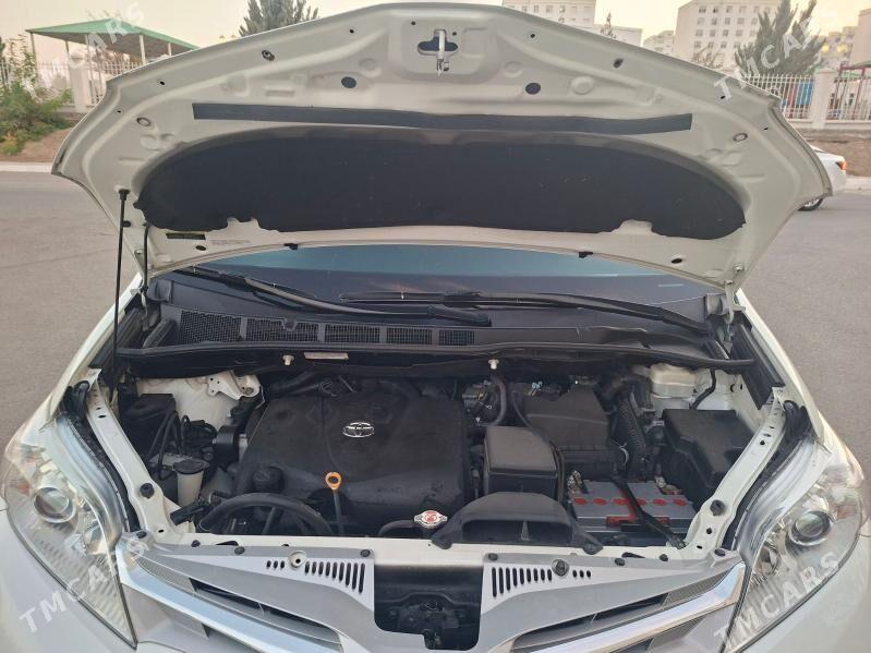 Toyota Sienna 2019 - 470 000 TMT - Ашхабад - img 7