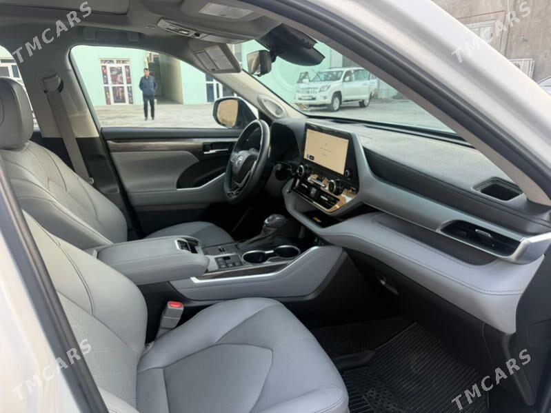 Toyota Highlander 2023 - 600 000 TMT - Мары - img 5