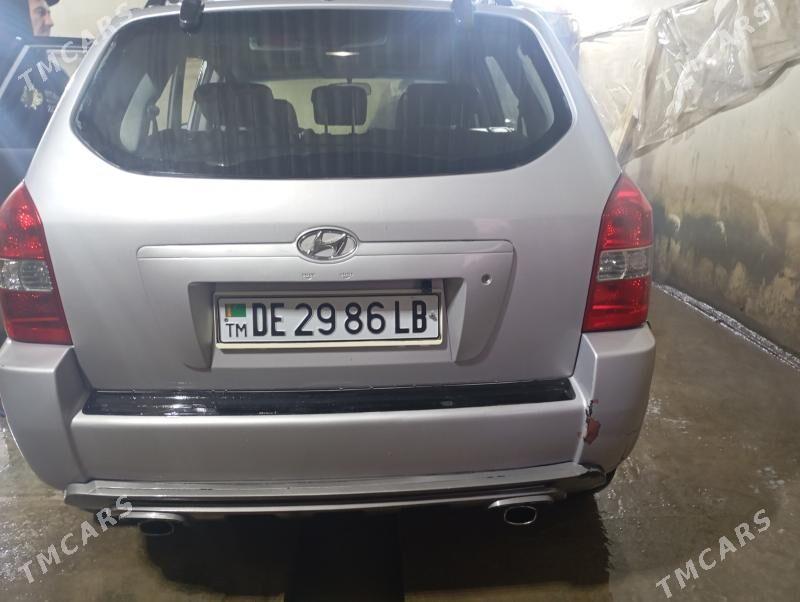 Hyundai Tucson 2005 - 130 000 TMT - Саят - img 1