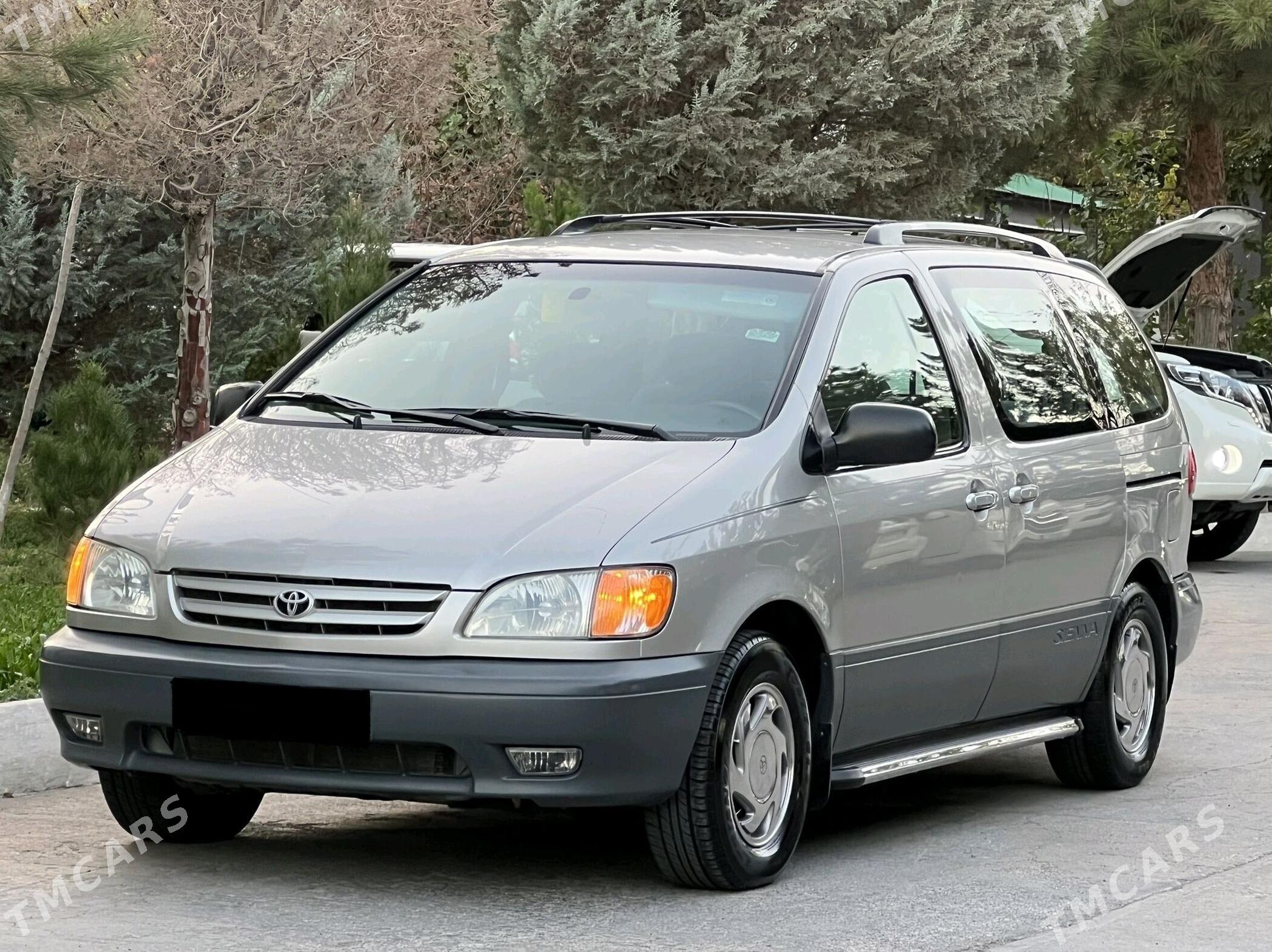 Toyota Sienna 2003 - 238 000 TMT - Туркменбаши - img 1