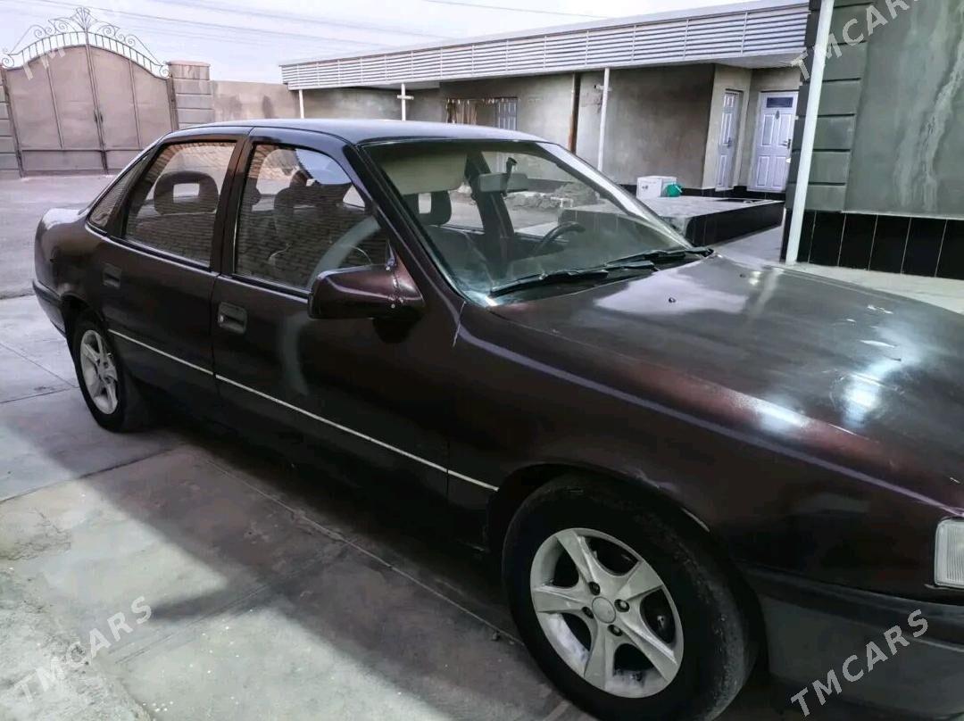 Opel Vectra 1992 - 28 000 TMT - Мары - img 2