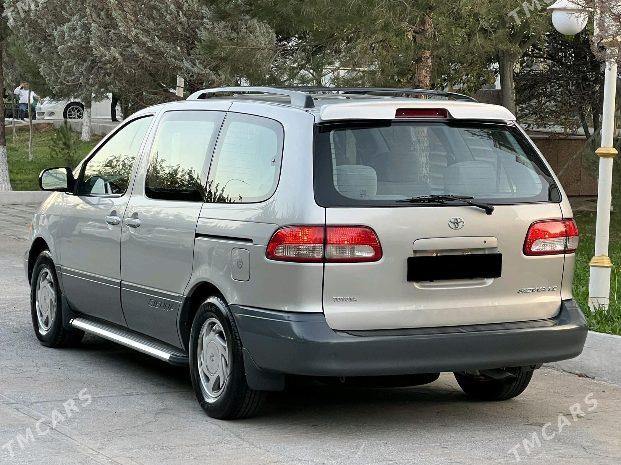 Toyota Sienna 2003 - 238 000 TMT - Туркменбаши - img 2