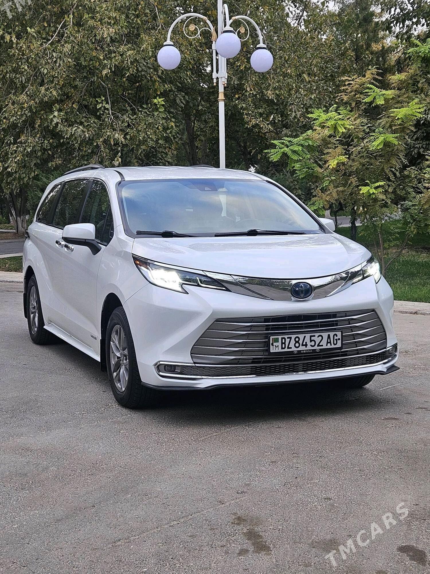 Toyota Sienna 2021 - 373 000 TMT - Hitrowka - img 4