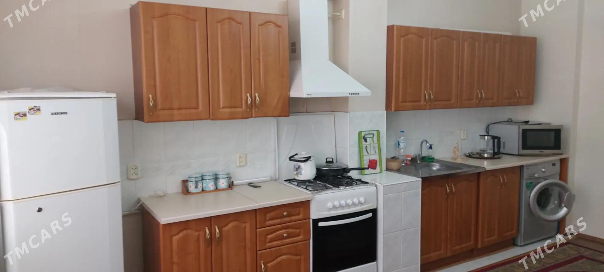 6 mkrn 2 etaz - Балканабат - img 4