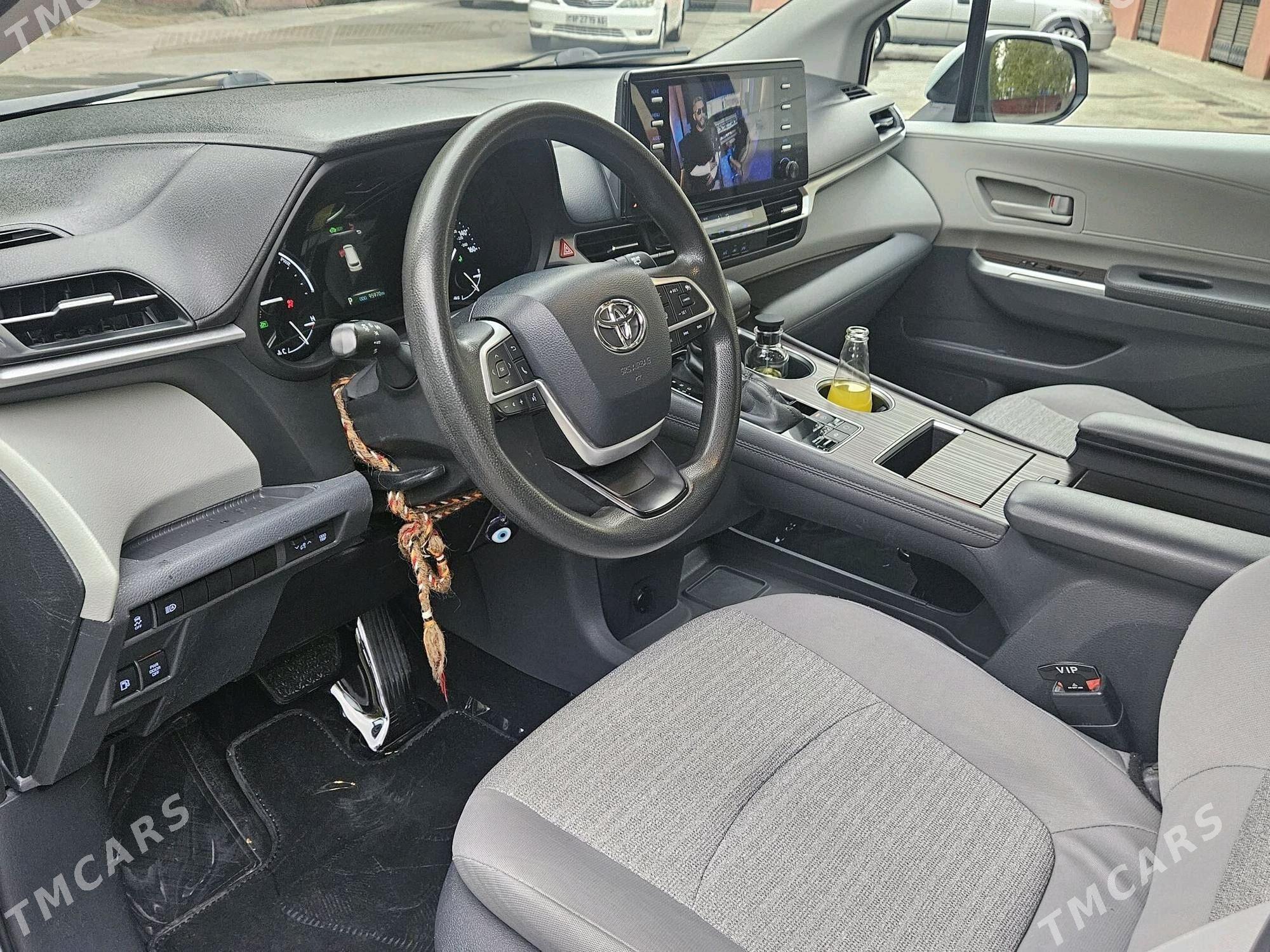 Toyota Sienna 2021 - 373 000 TMT - Hitrowka - img 5