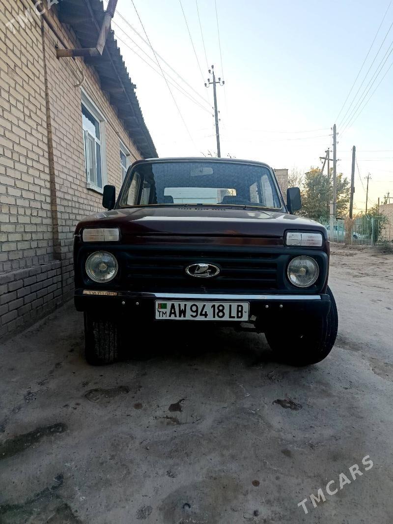 Lada Niva 1989 - 40 000 TMT - Халач - img 1