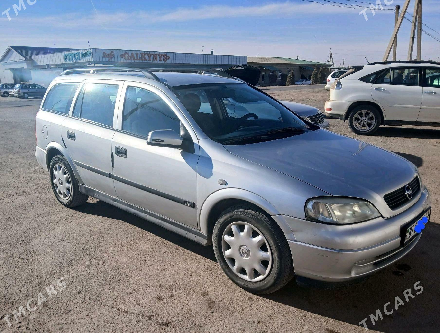 Opel Astra 2002 - 96 000 TMT - Губадаг - img 2