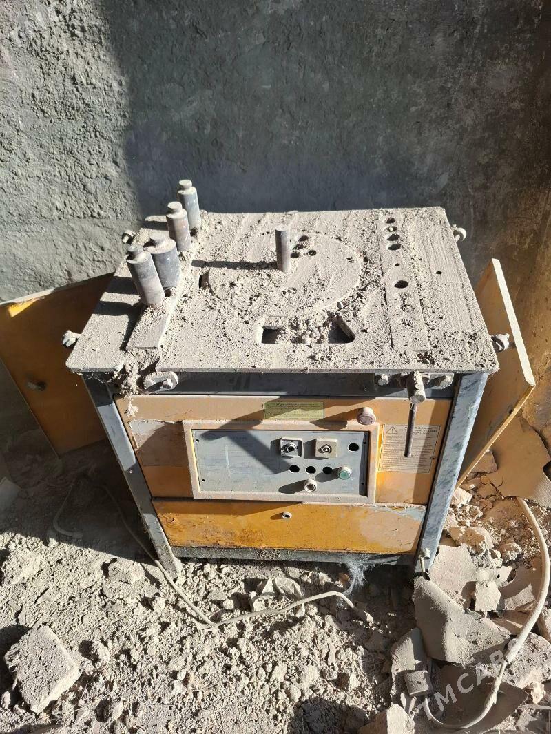 armatur bükýän kesýän stanok - Кака - img 1