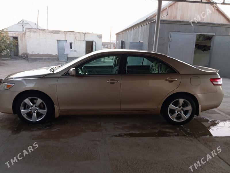Toyota Camry 2011 - 210 000 TMT - Gumdag - img 2