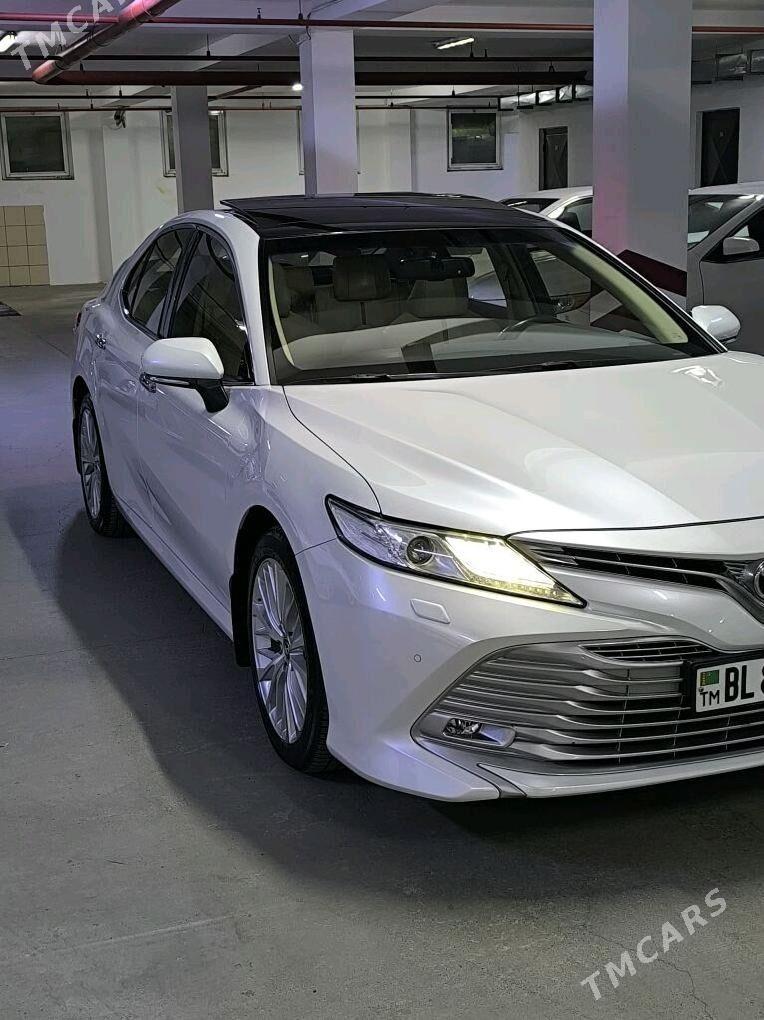 Toyota Camry 2019 - 525 000 TMT - Aşgabat - img 1