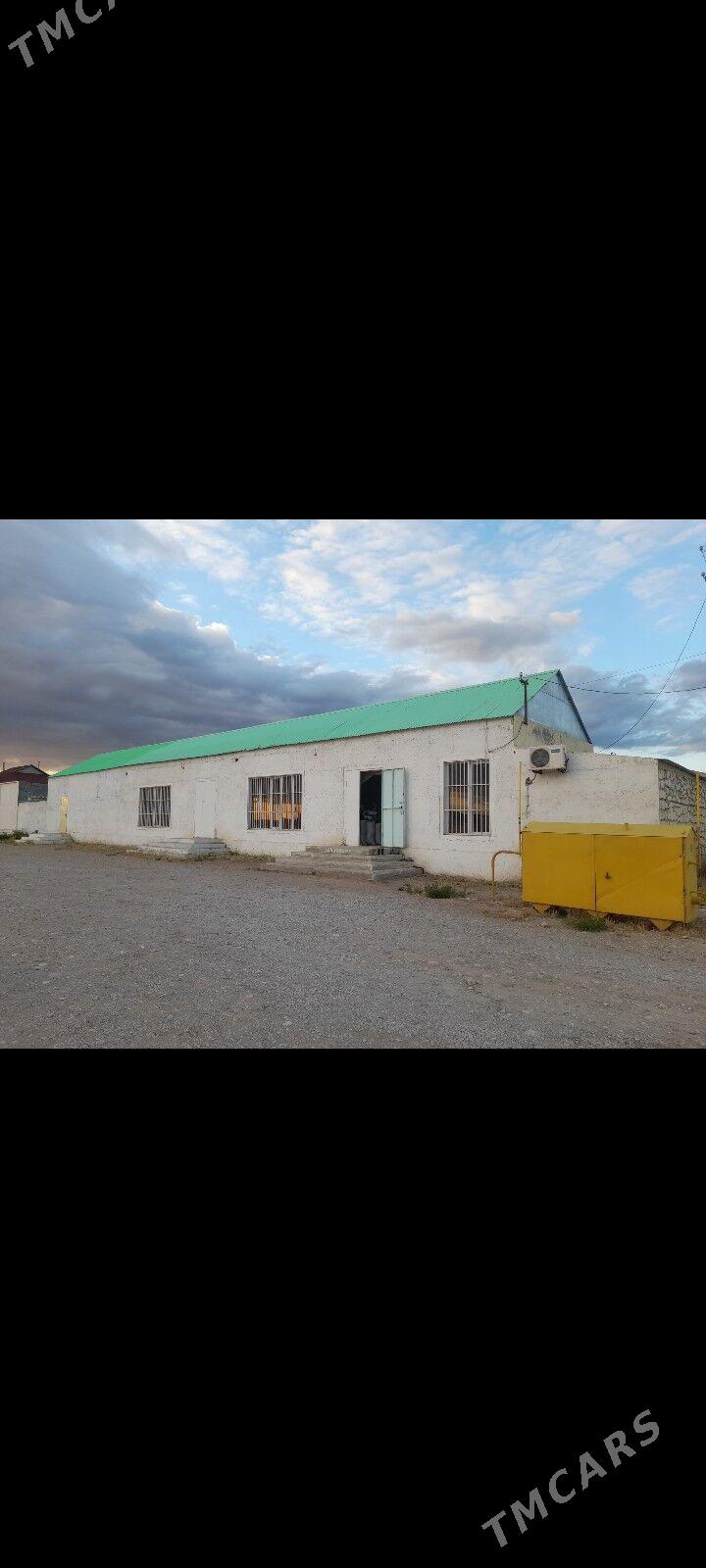 satlyk yer - Балканабат - img 1