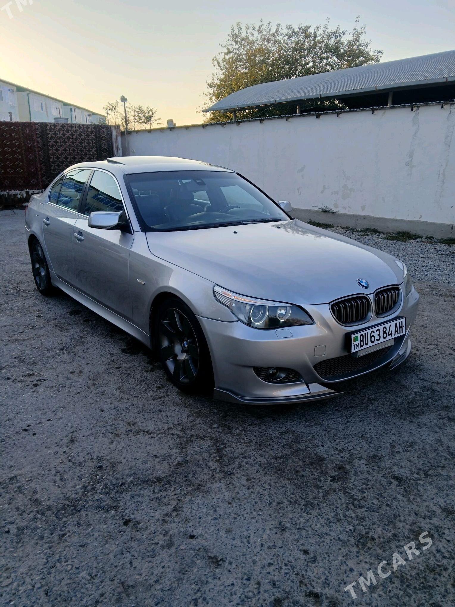 BMW E60 2003 - 180 000 TMT - Kaka - img 1