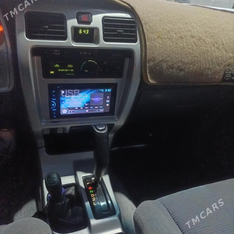 Toyota 4Runner 2001 - 170 000 TMT - Hazar - img 5