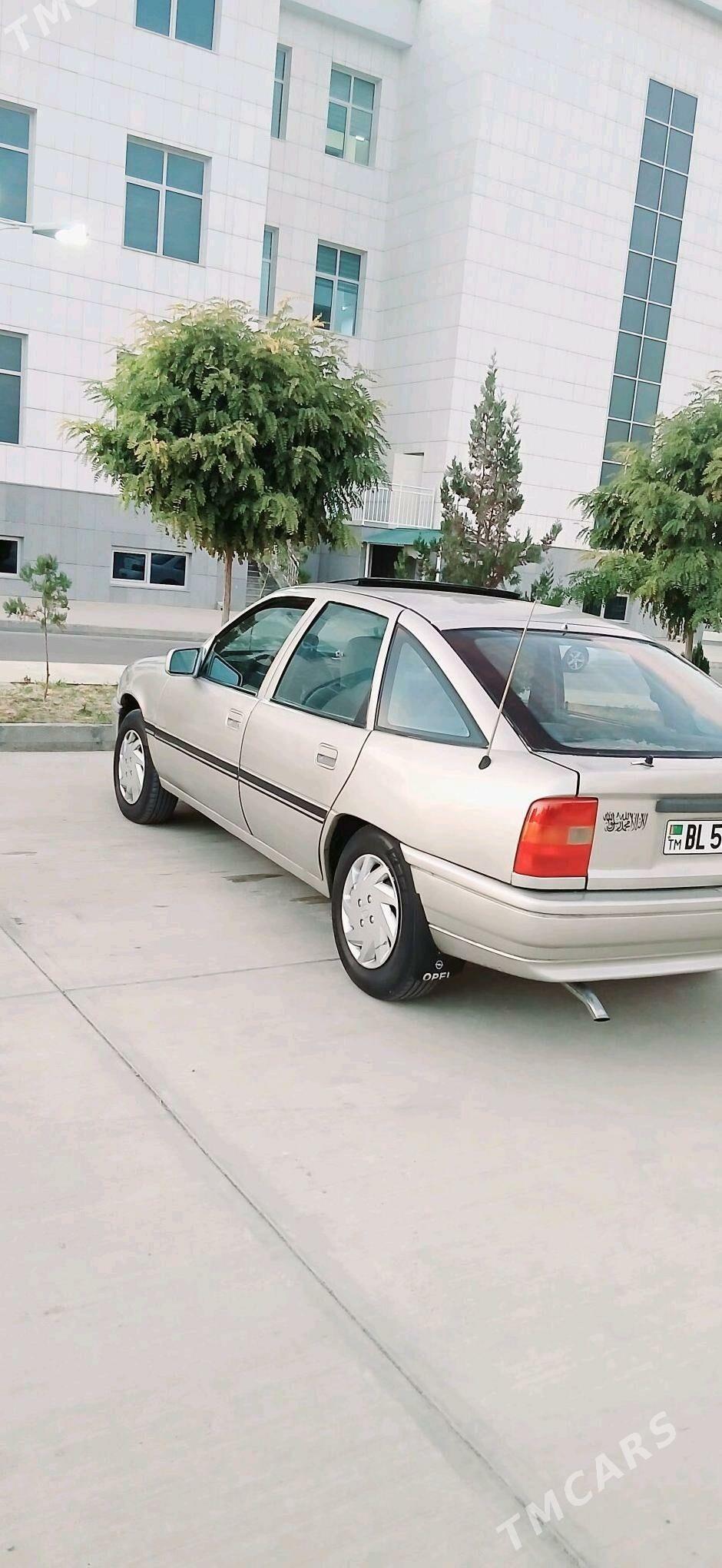 Opel Vectra 1992 - 32 000 TMT - Aşgabat - img 1