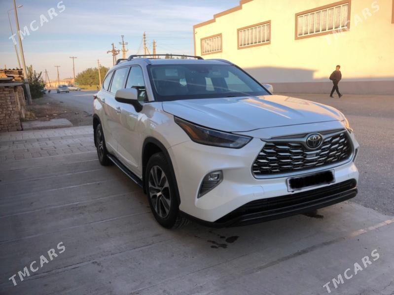 Toyota Highlander 2021 - 590 000 TMT - Dänew - img 9