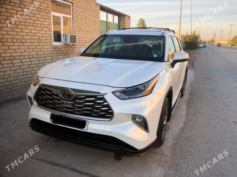 Toyota Highlander 2021 - 590 000 TMT - Dänew - img 2