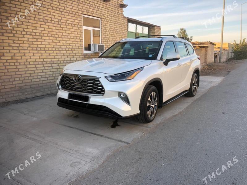 Toyota Highlander 2021 - 590 000 TMT - Dänew - img 10