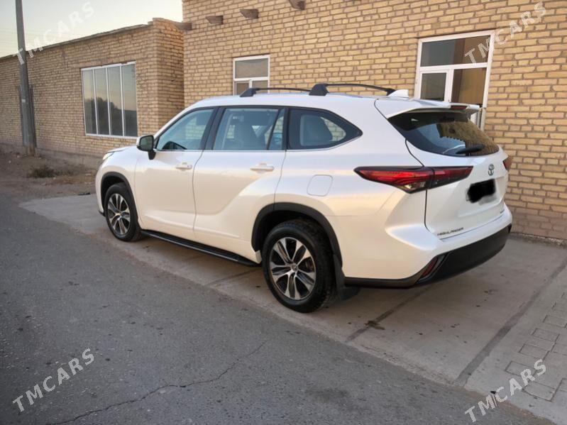 Toyota Highlander 2021 - 590 000 TMT - Dänew - img 6