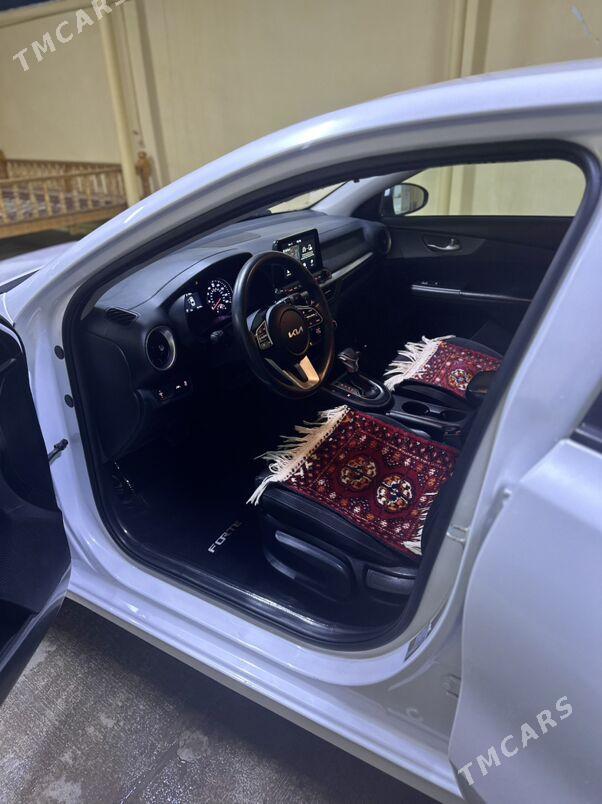 Kia Forte 2021 - 212 000 TMT - Hitrowka - img 4