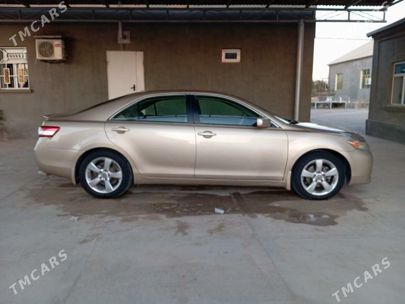 Toyota Camry 2011 - 210 000 TMT - Gumdag - img 4