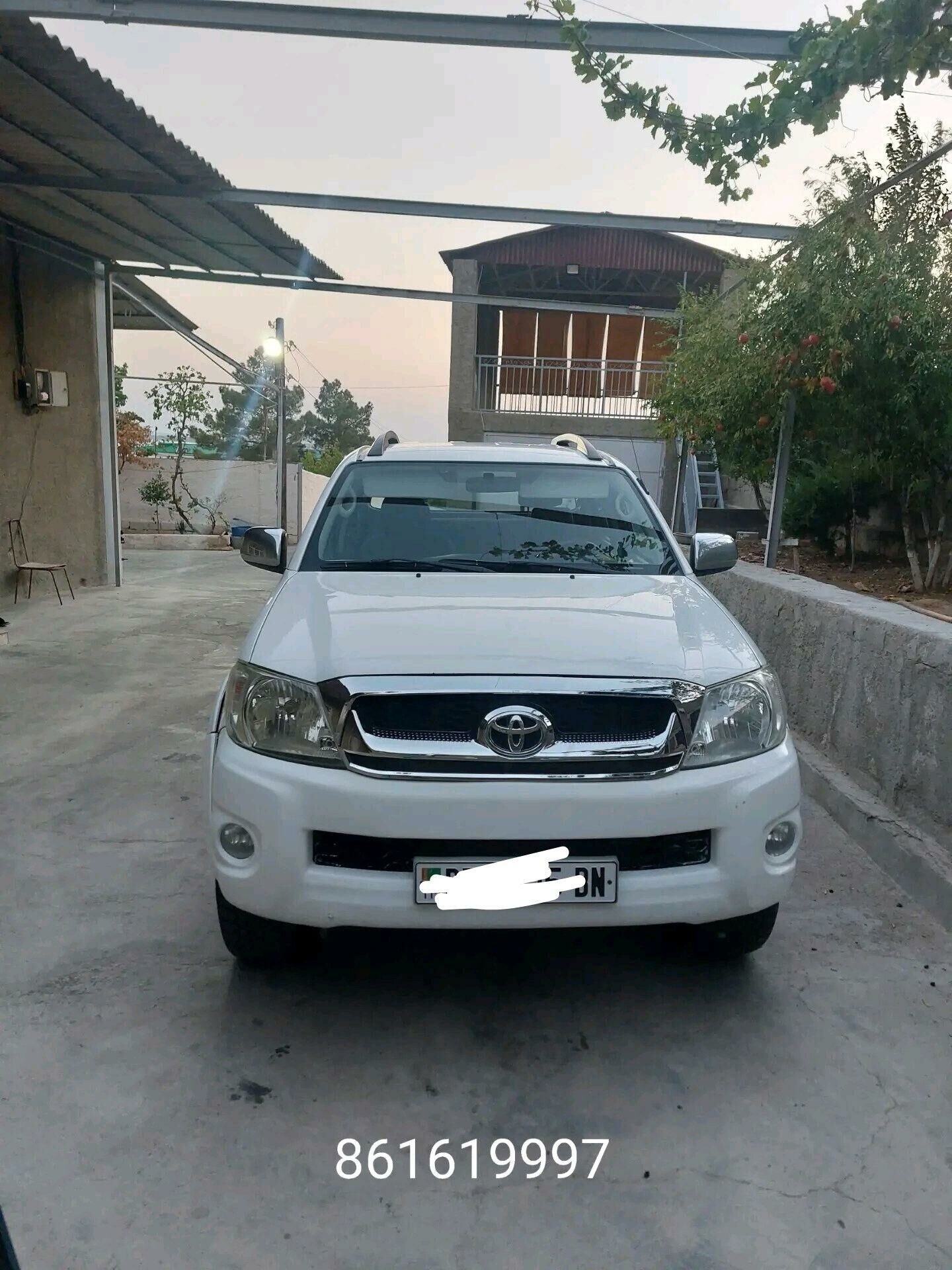 Toyota Hilux 2011 - 300 000 TMT - Türkmenbaşy - img 3