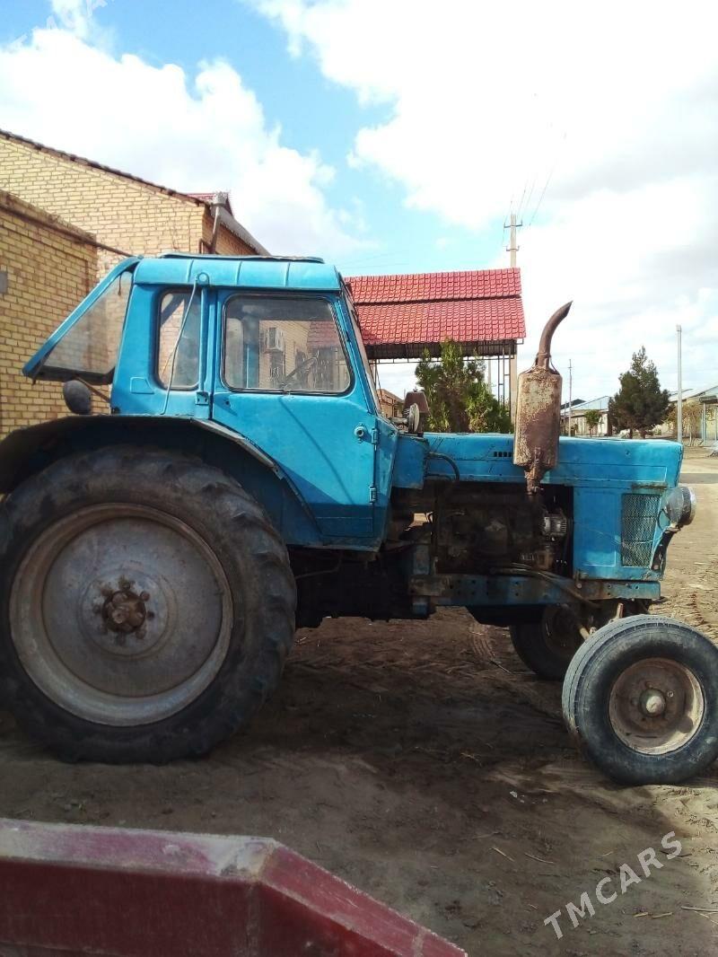 MTZ 80 1992 - 95 000 TMT - Фарап - img 1