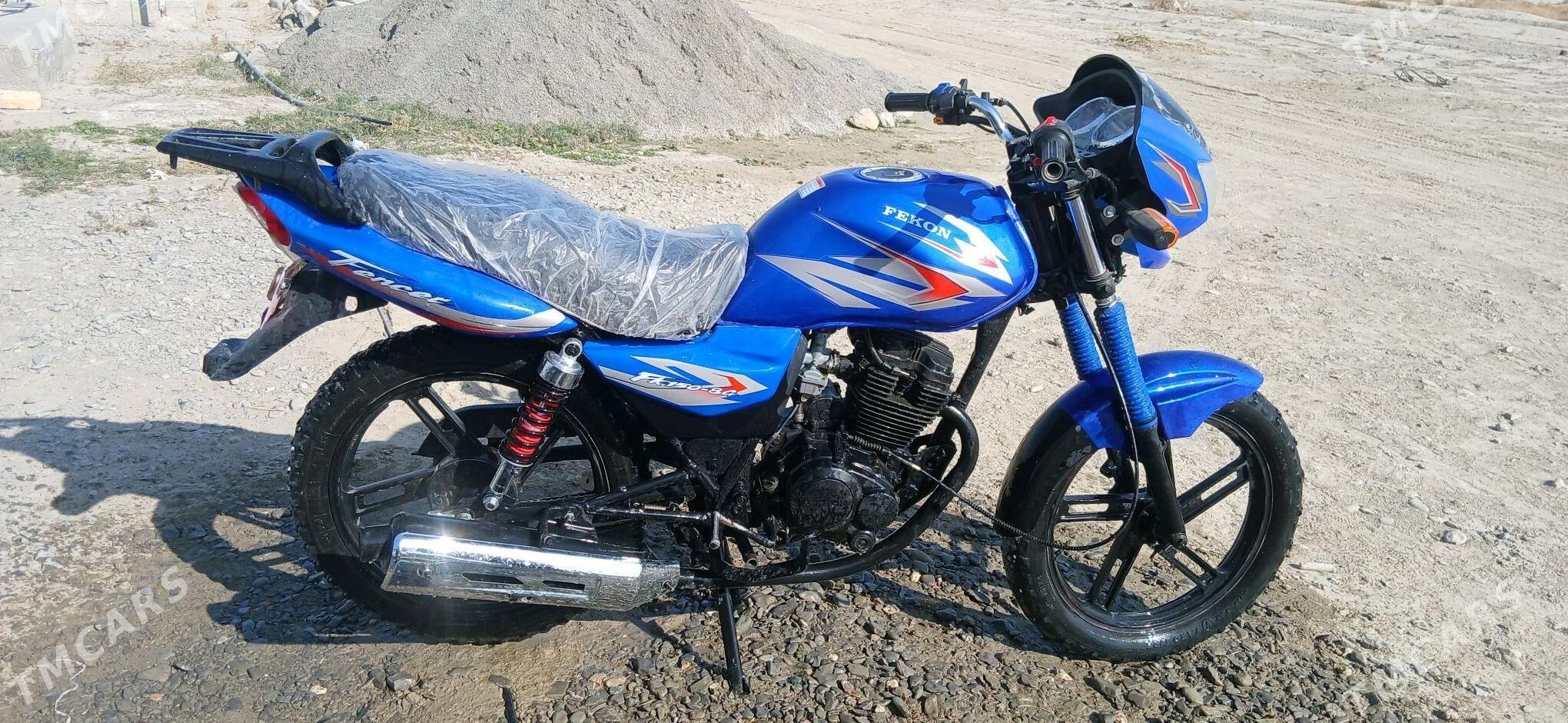 Fekon FK150-8G 2014 - 12 000 TMT - Бахарден - img 4