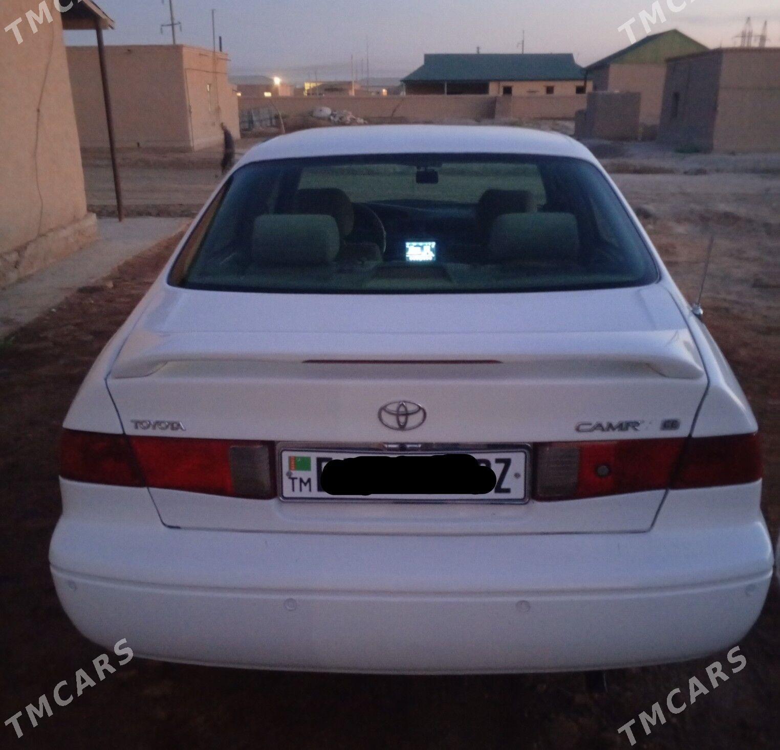 Toyota Camry 2000 - 140 000 TMT - етр. Туркменбаши - img 2