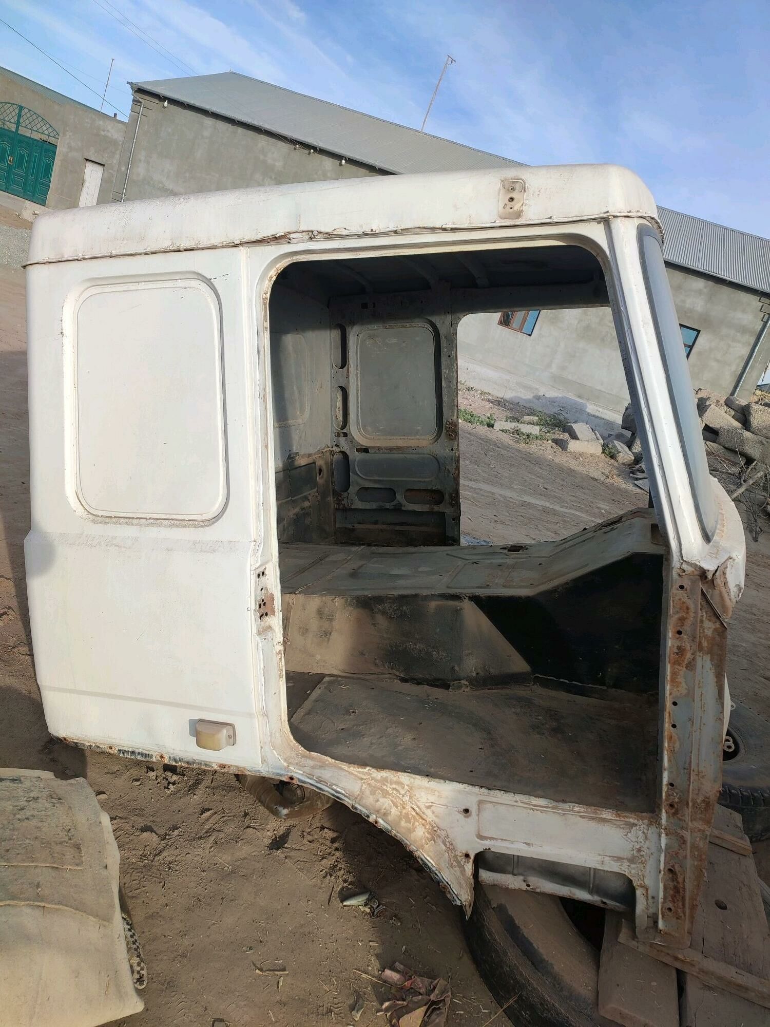 Maz kabina 4 000 TMT - Гурбансолтан Едже - img 1