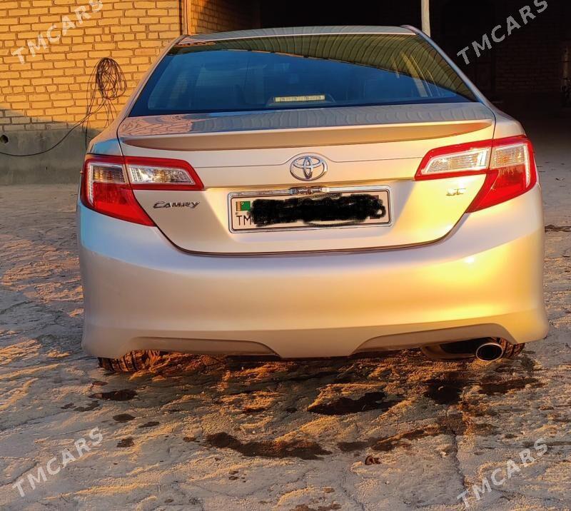 Toyota Camry 2012 - 200 000 TMT - Türkmenbaşy etr. - img 3