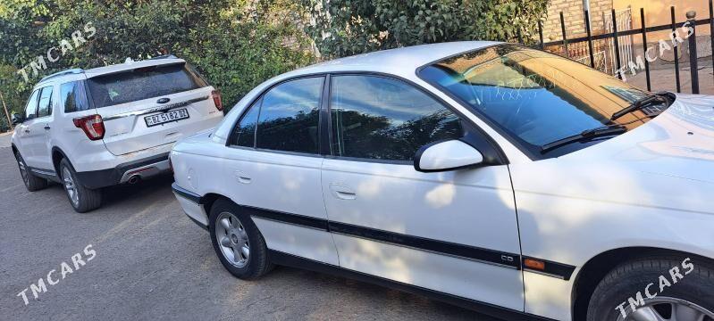 Opel Omega 1998 - 60 000 TMT - Кёнеургенч - img 3