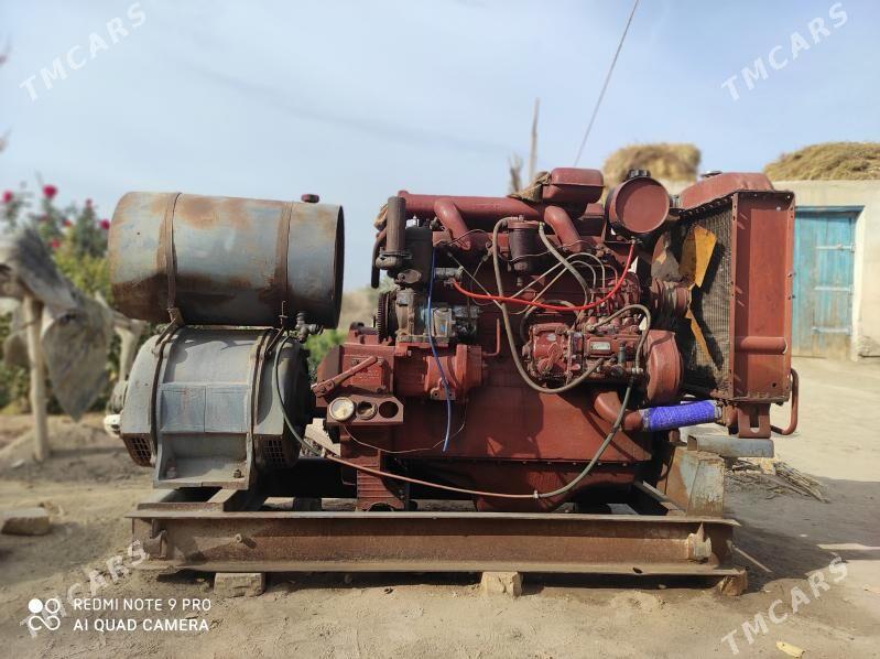 MTZ T-28 1992 - 40 000 TMT - Шабатский этрап - img 1