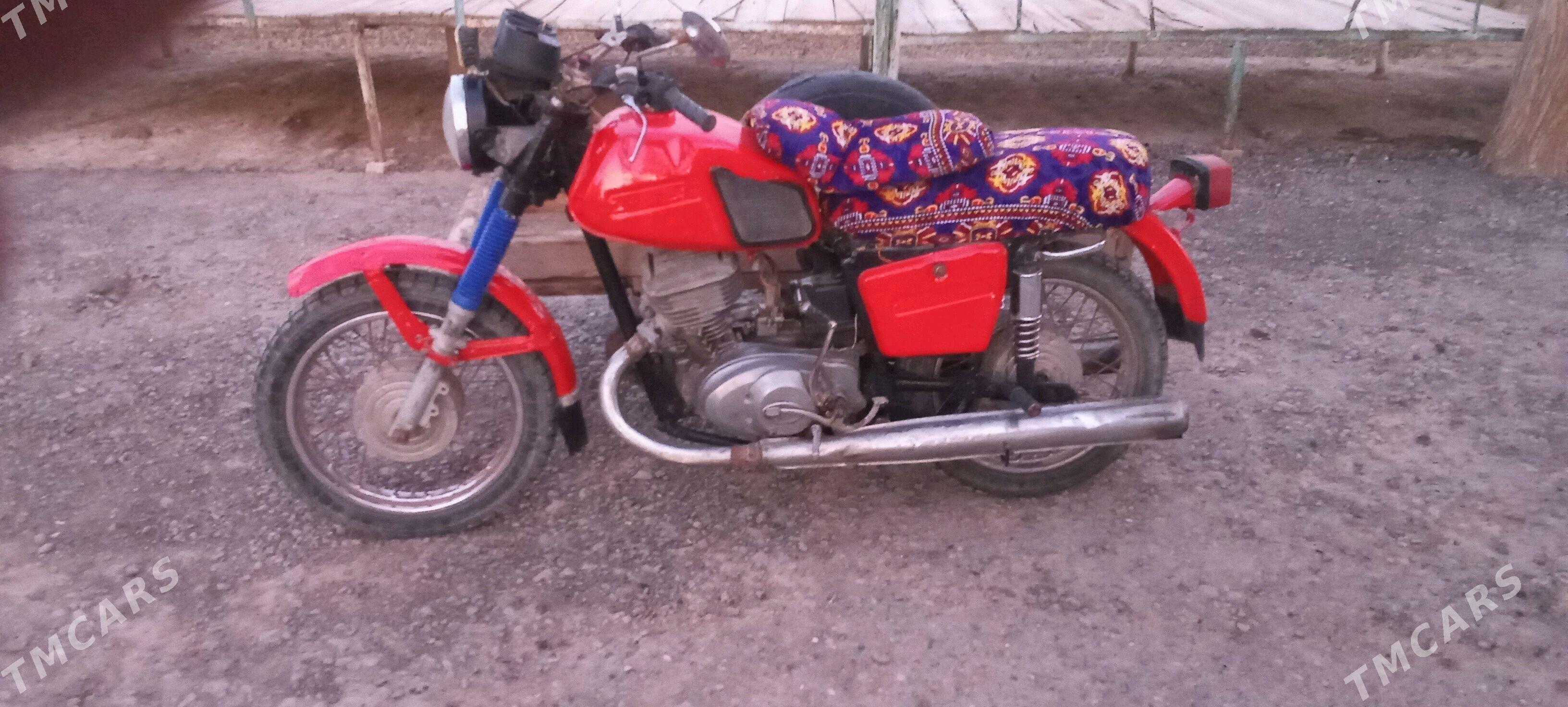 Iž Planeta 4 2000 - 9 000 TMT - Tejen - img 2