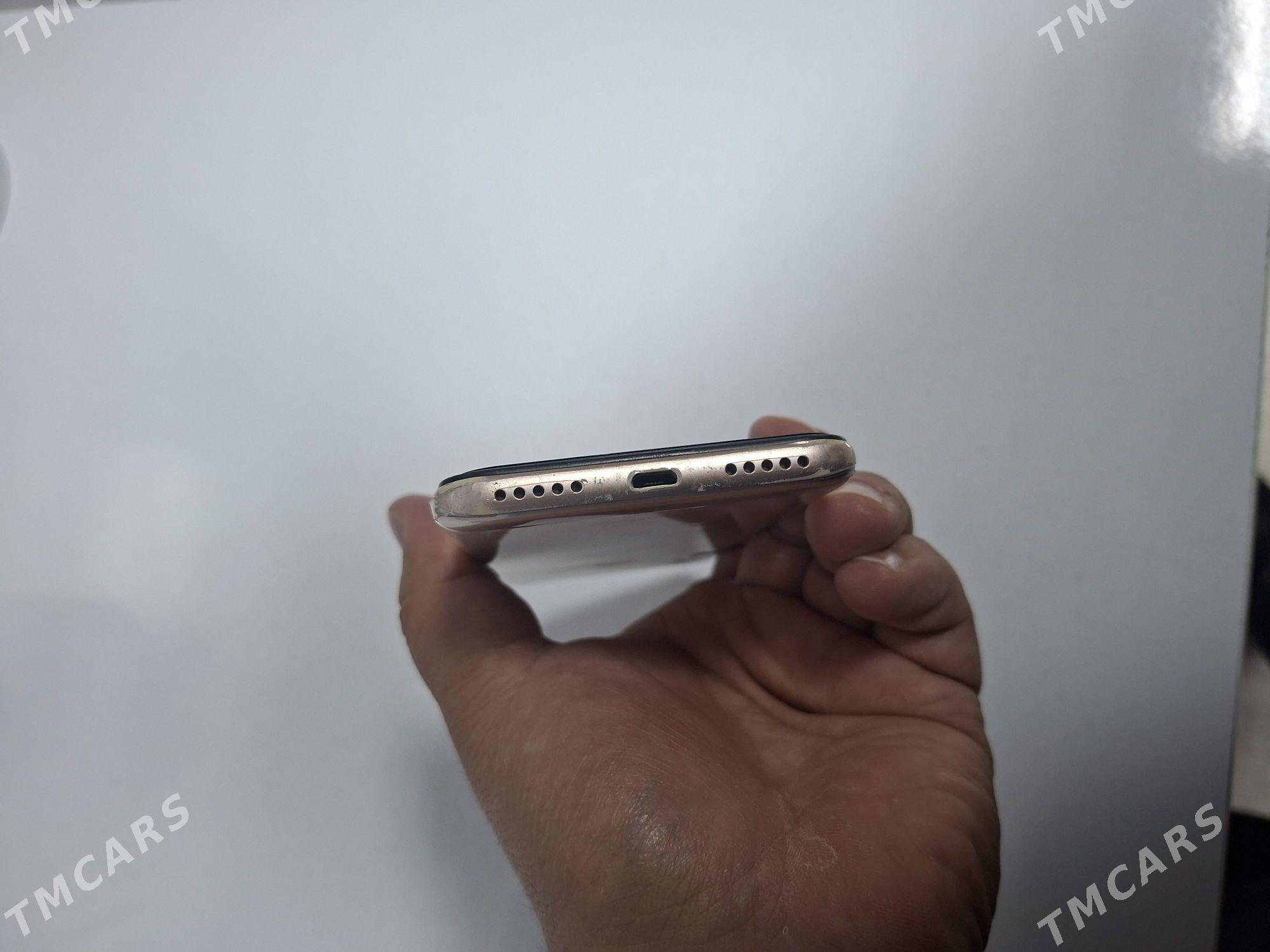 mi A2 lite - Хитровка - img 4