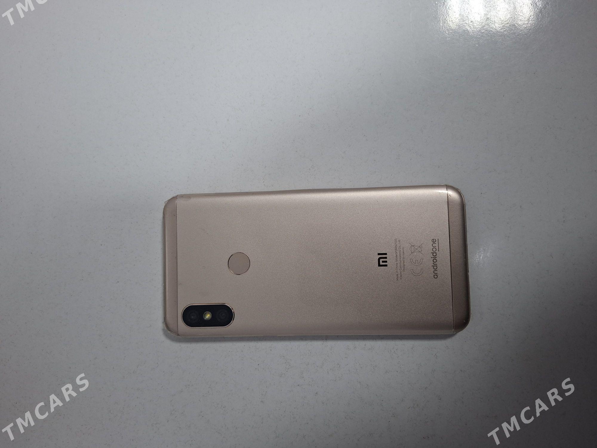 mi A2 lite - Хитровка - img 2