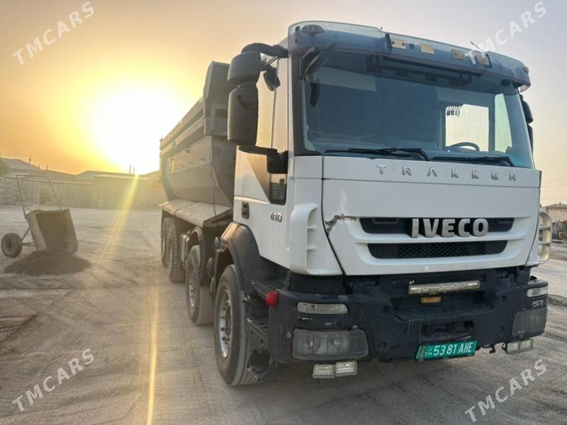 Iveco Trakker 2009 - 395 000 TMT - Бузмеин - img 3