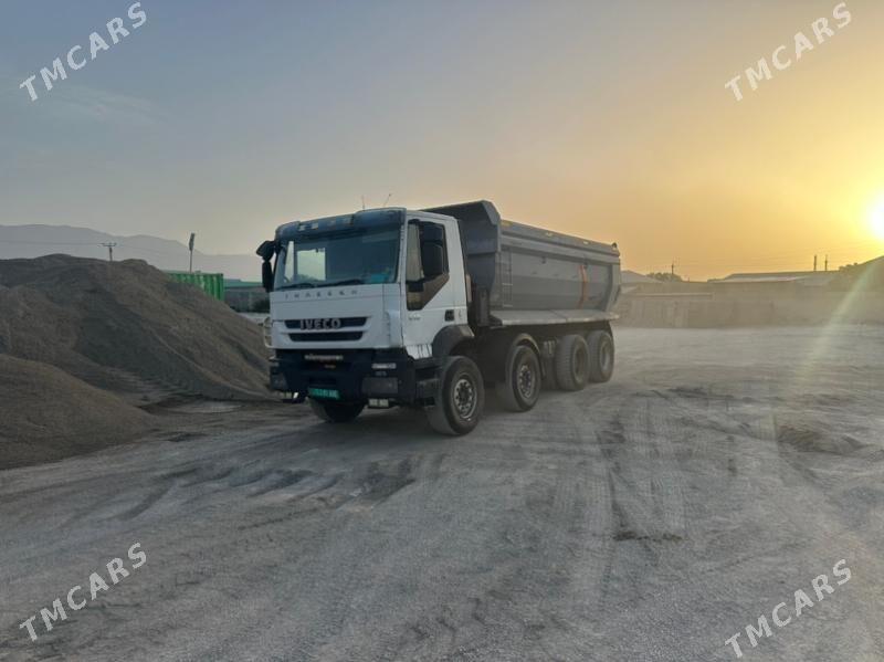 Iveco Trakker 2009 - 395 000 TMT - Бузмеин - img 2