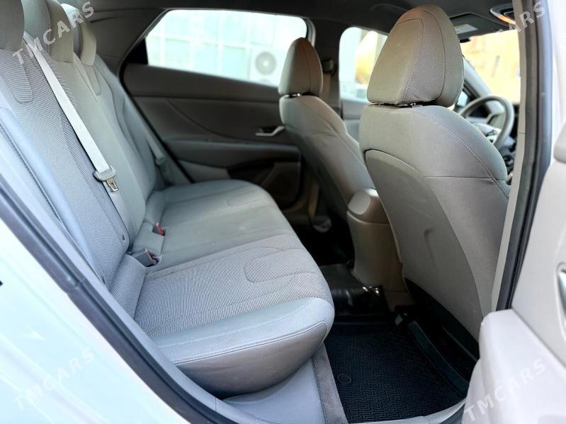 Hyundai Elantra 2021 - 239 000 TMT - Türkmenbaşy şaýoly - img 4